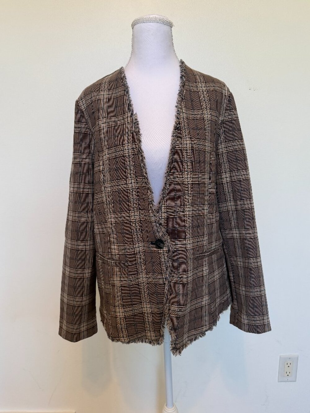 NWt Liverpool Collarless Fitted Blazer W/ Fray Brown Navy Glen Check